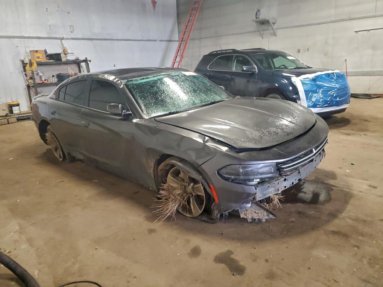 2015 DODGE CHARGER SE photo 4