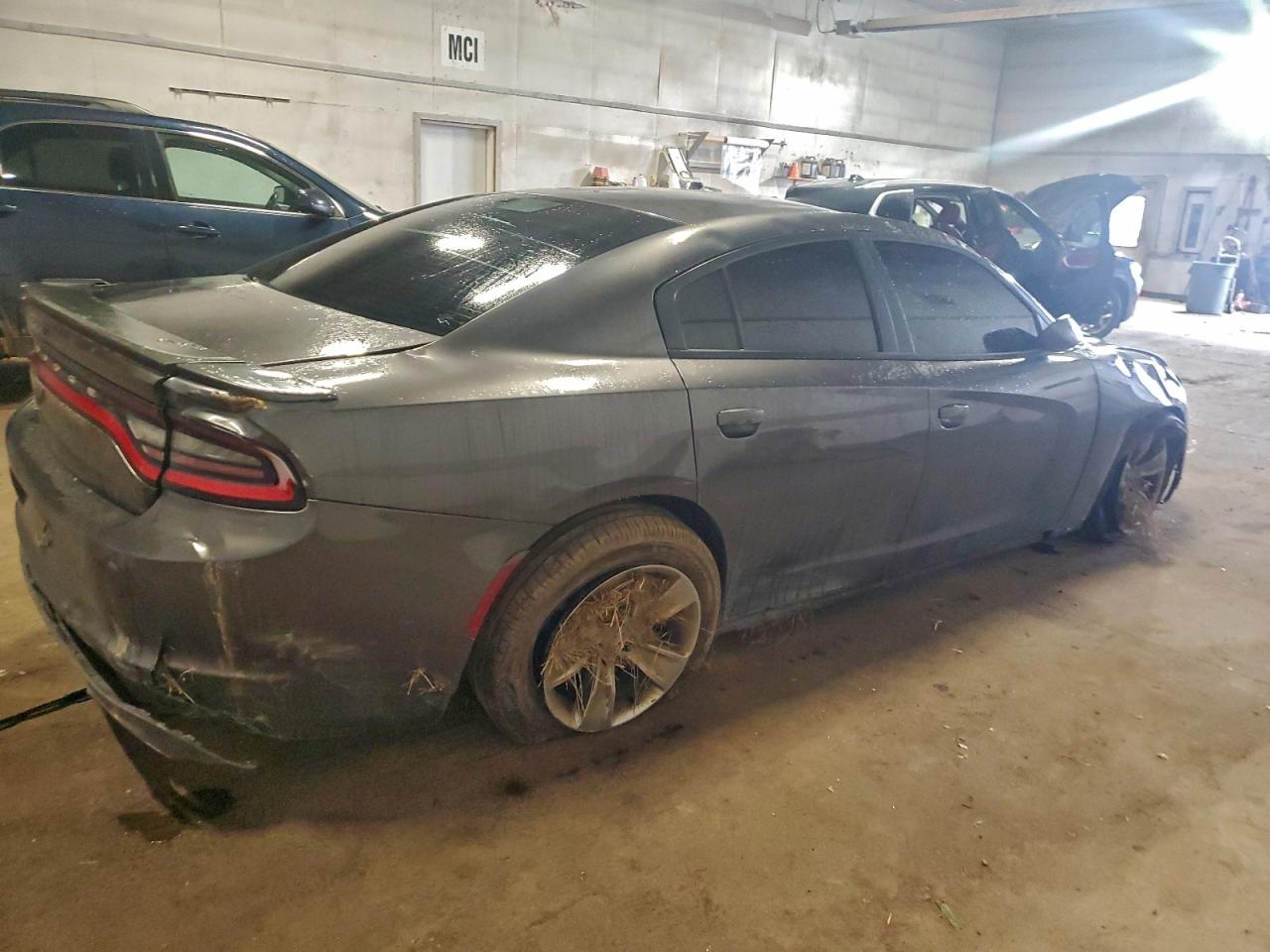 2015 DODGE CHARGER SE photo 3