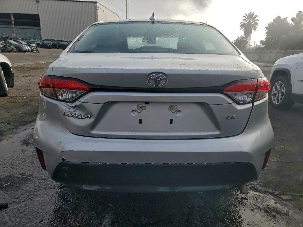 2025 TOYOTA COROLLA LE photo 11