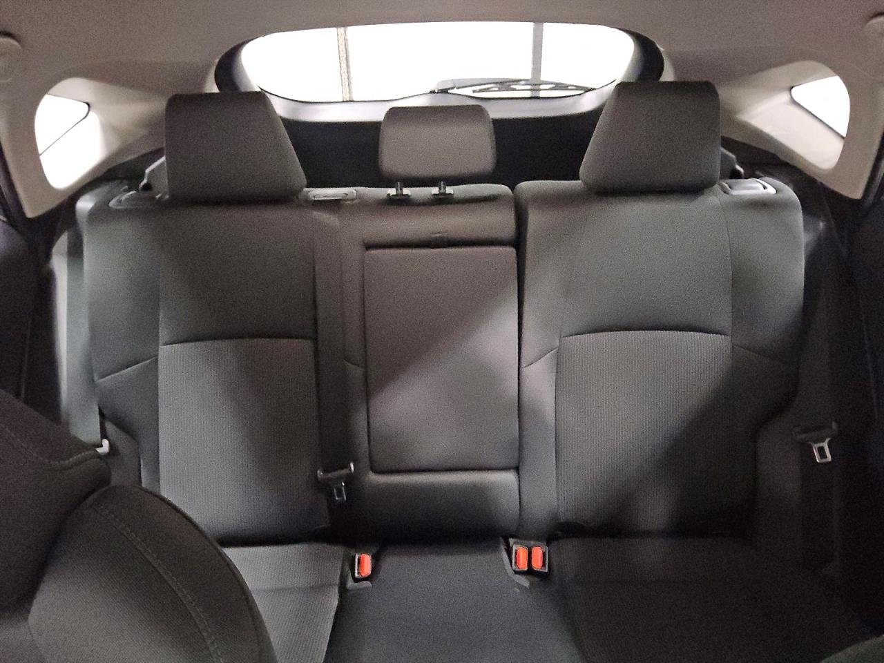 2024 TOYOTA VENZA LE photo 19