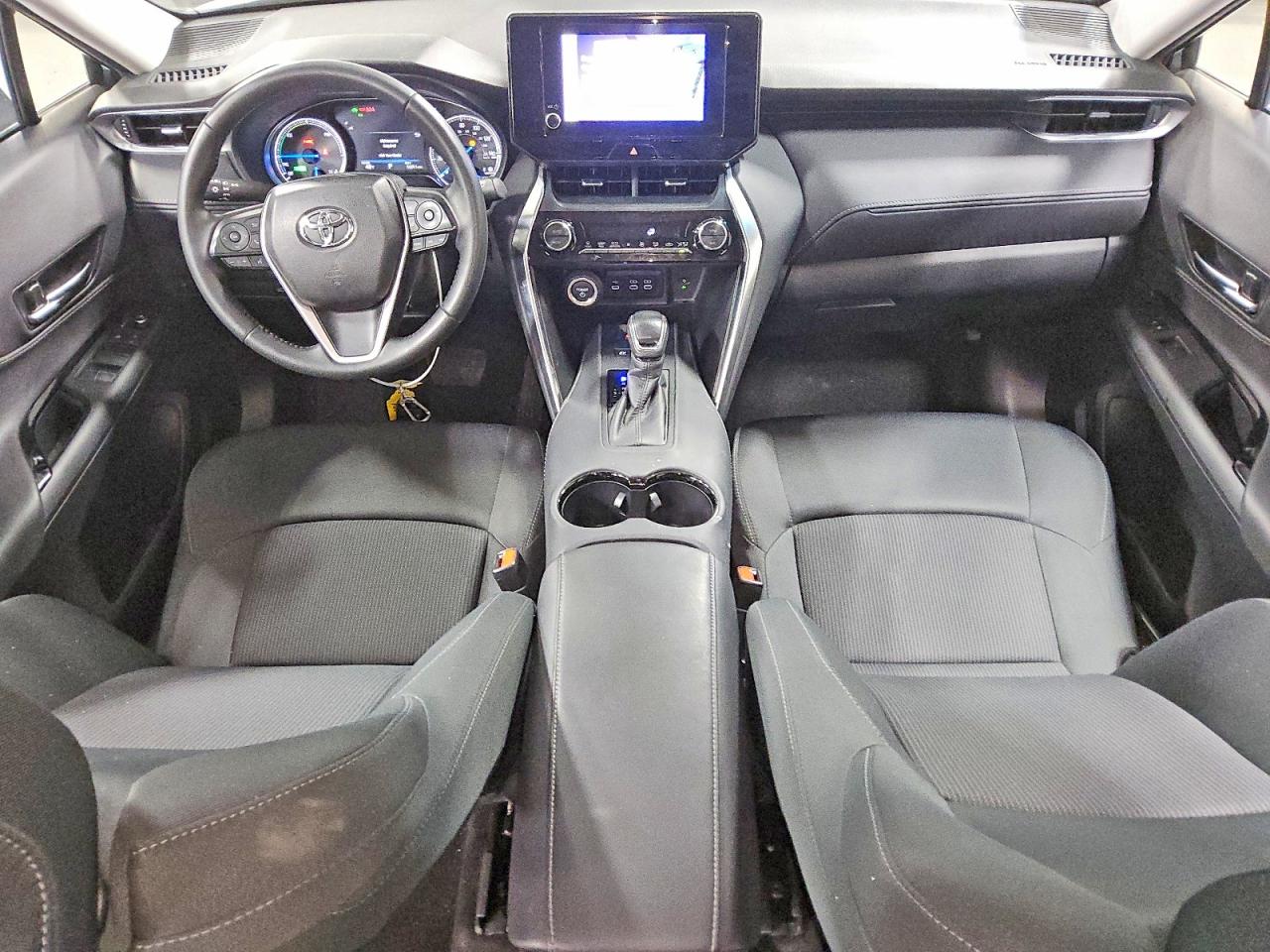 2024 TOYOTA VENZA LE photo 15