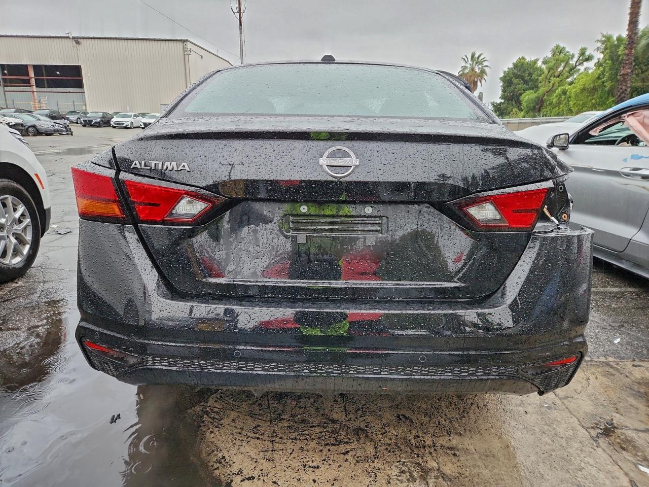 2025 NISSAN ALTIMA SV photo 6