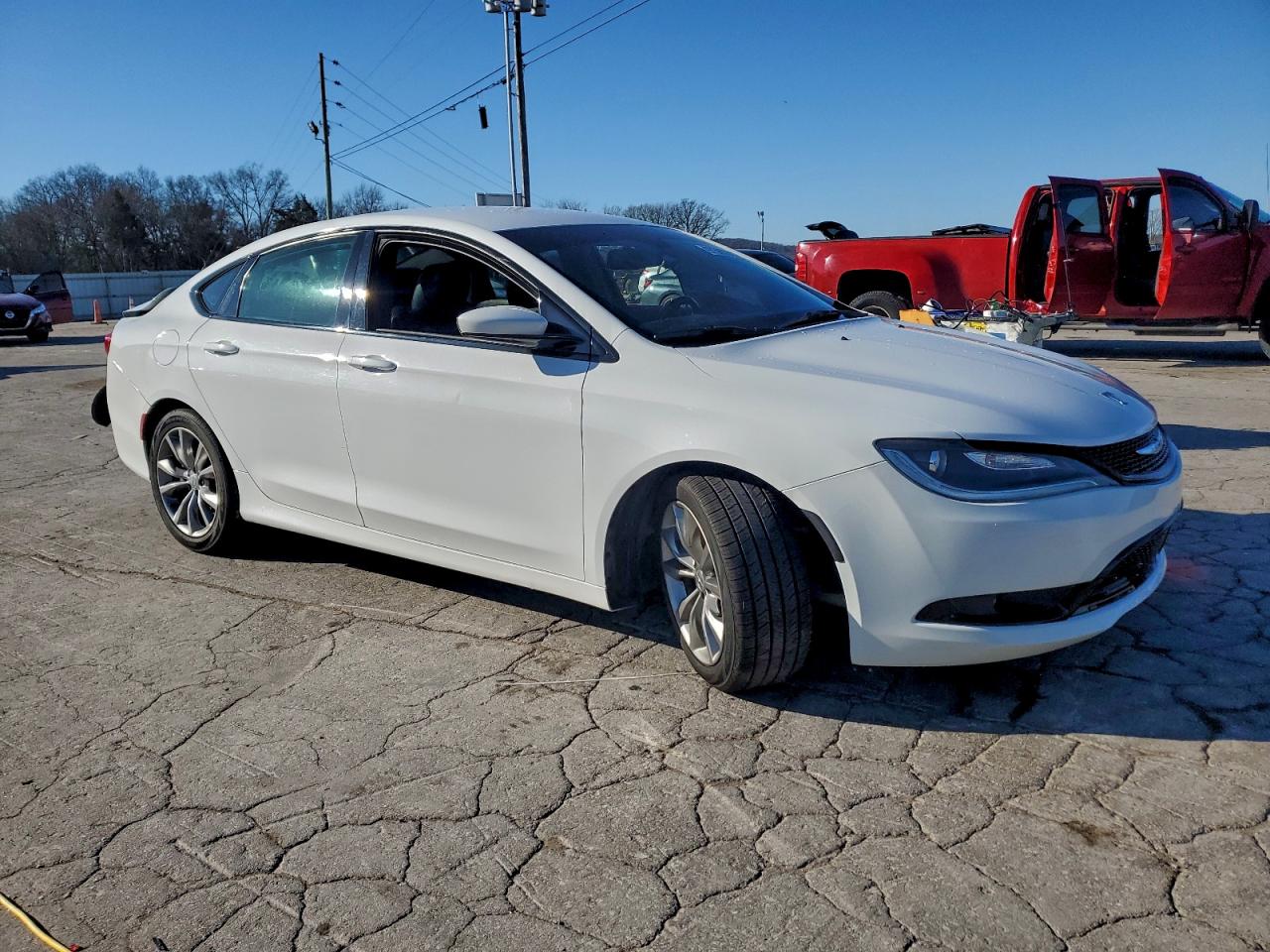 2015 CHRYSLER 200 S photo 4