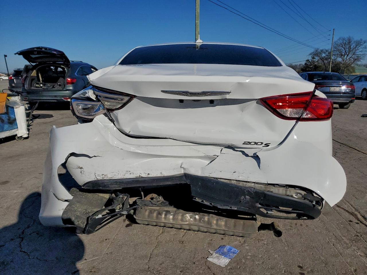 2015 CHRYSLER 200 S photo 6