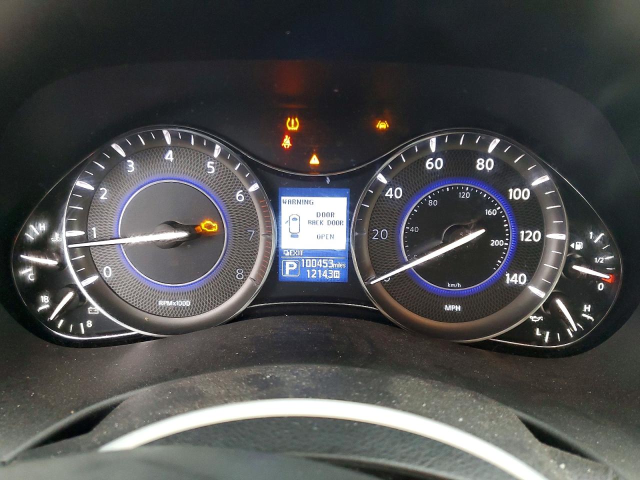 2018 INFINITI QX80 BASE photo 9