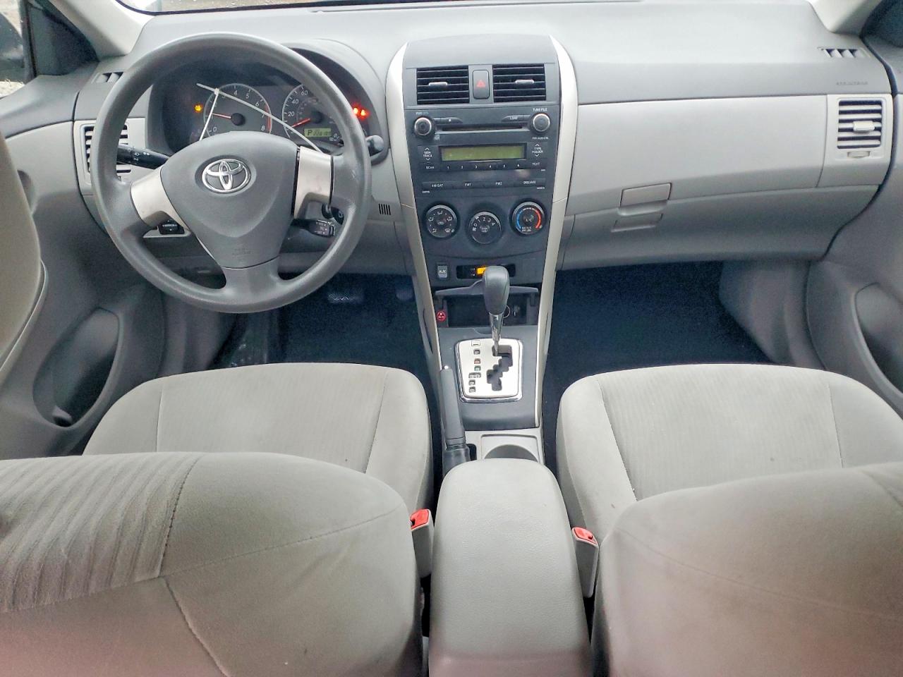2010 TOYOTA COROLLA BASE photo 8