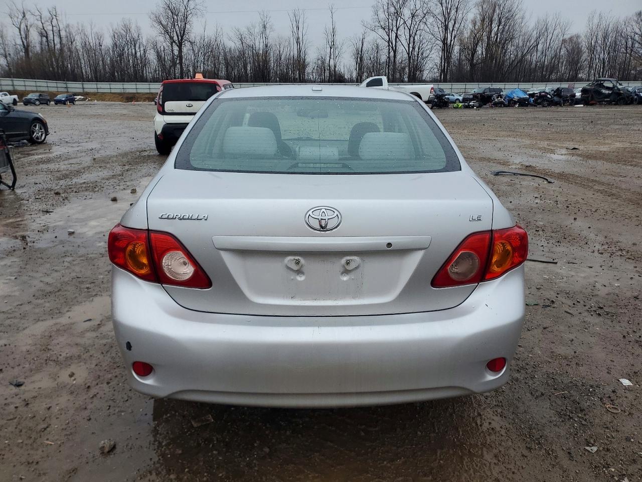 2010 TOYOTA COROLLA BASE photo 6