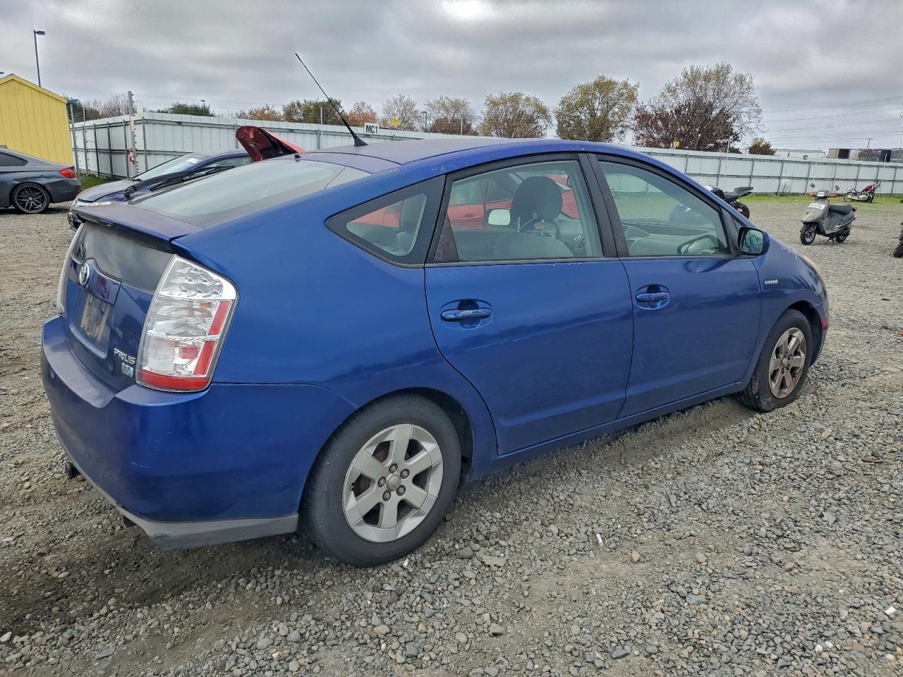 2008 TOYOTA PRIUS photo 3