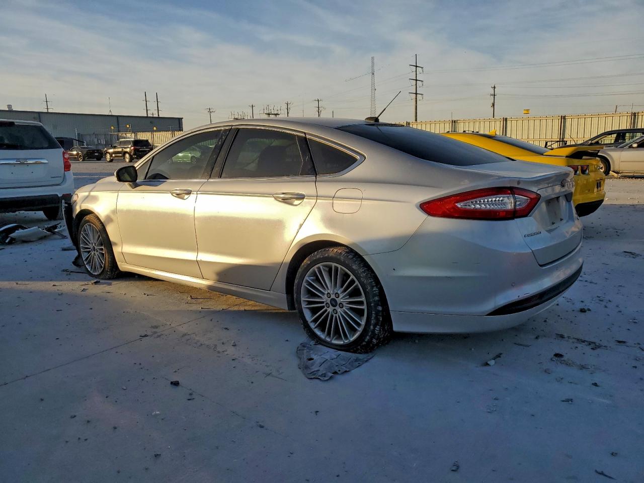 2016 FORD FUSION SE photo 2