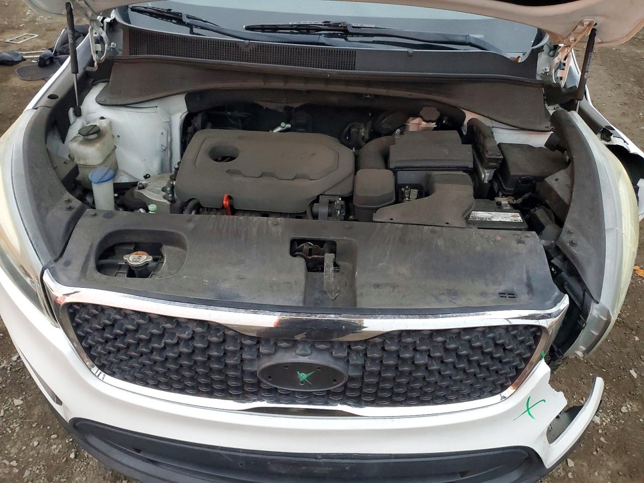 2017 KIA SORENTO LX photo 11