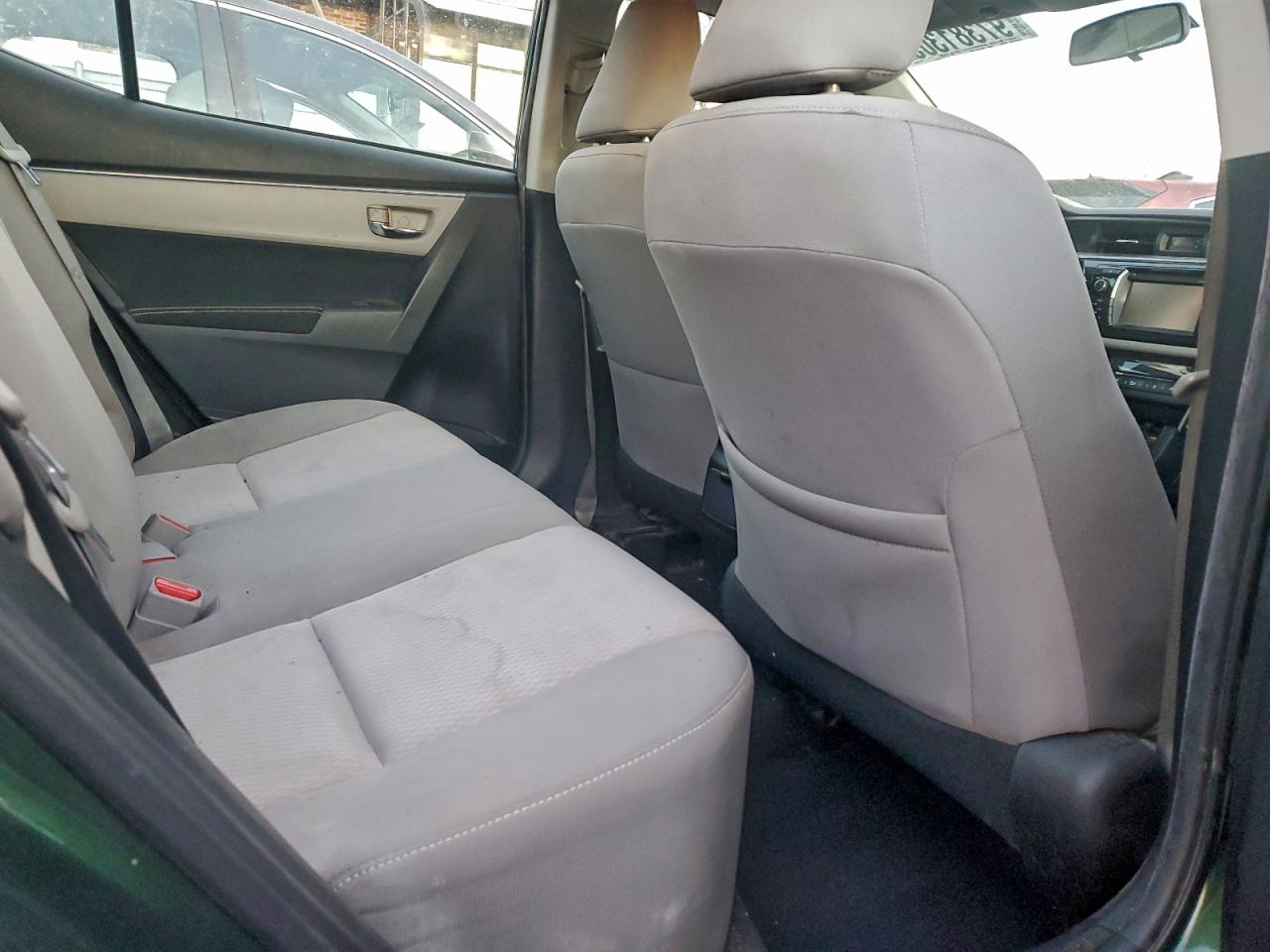 2014 TOYOTA COROLLA L photo 10