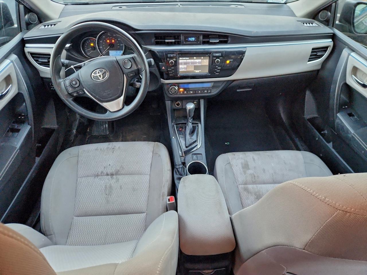 2014 TOYOTA COROLLA L photo 8