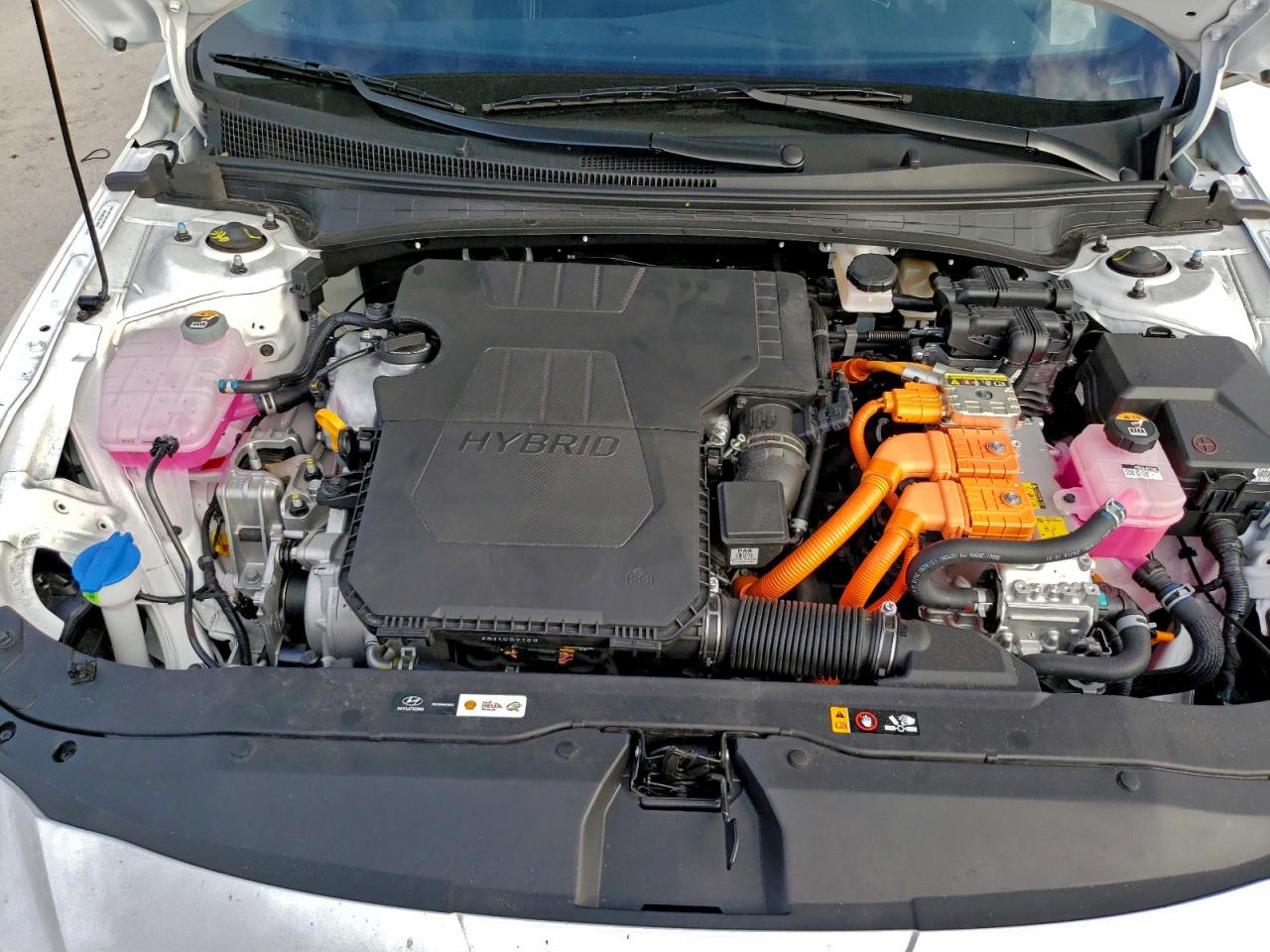 2025 HYUNDAI ELANTRA BLUE photo 11