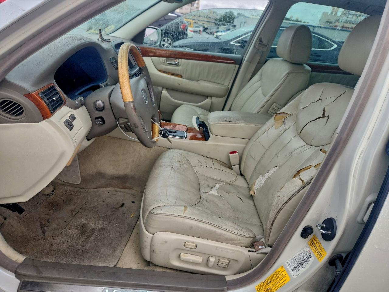 2002 LEXUS LS 430 photo 7