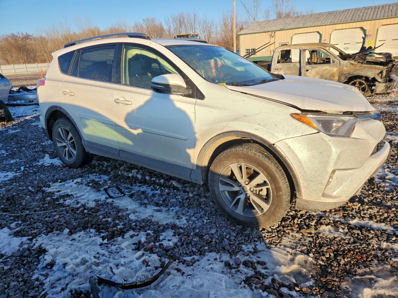 2018 TOYOTA RAV4 ADVENTURE photo 4