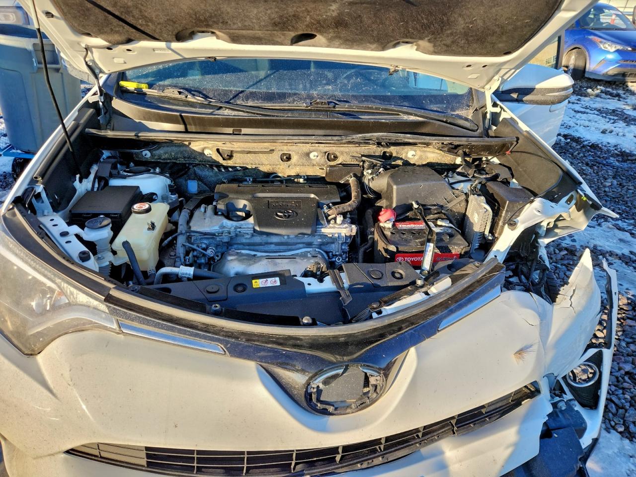 2018 TOYOTA RAV4 ADVENTURE photo 11