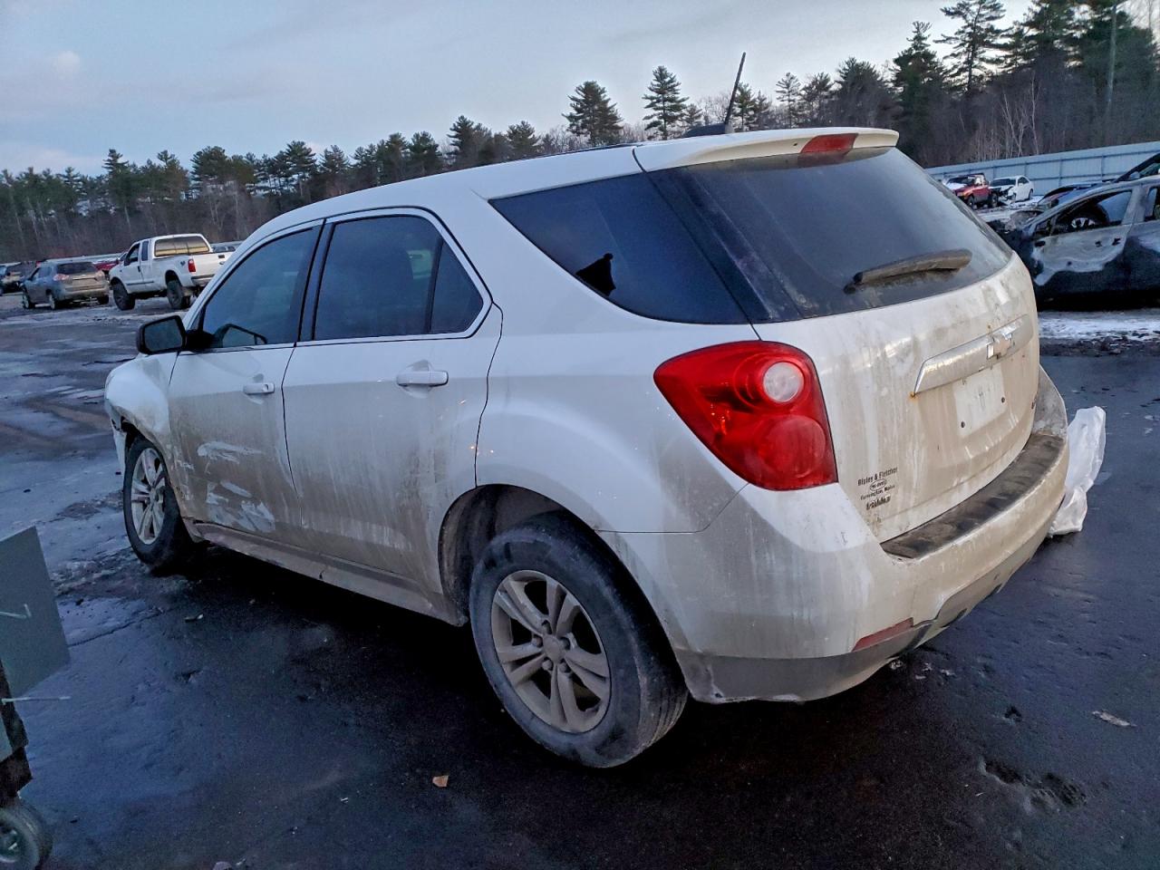 2015 CHEVROLET EQUINOX LS photo 2