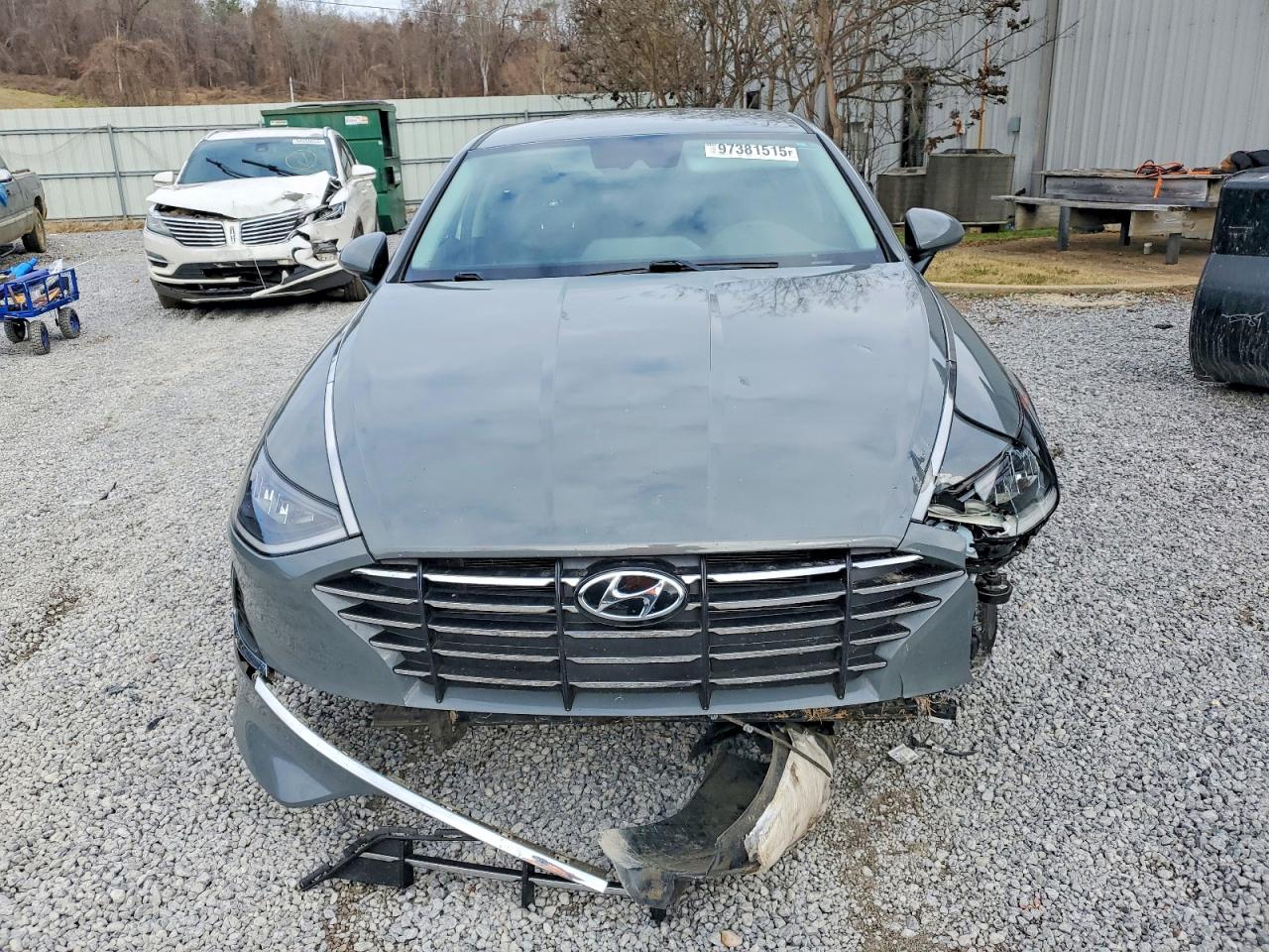 2020 HYUNDAI SONATA SE photo 5