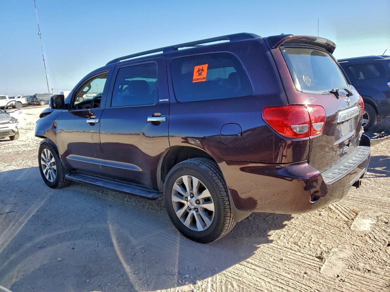 2016 TOYOTA SEQUOIA LIMITED photo 2