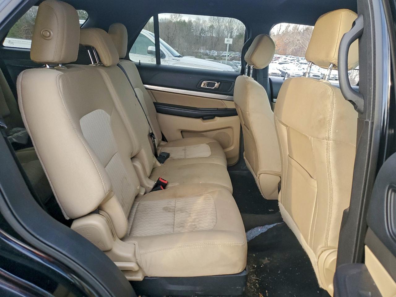 2017 FORD EXPLORER photo 11