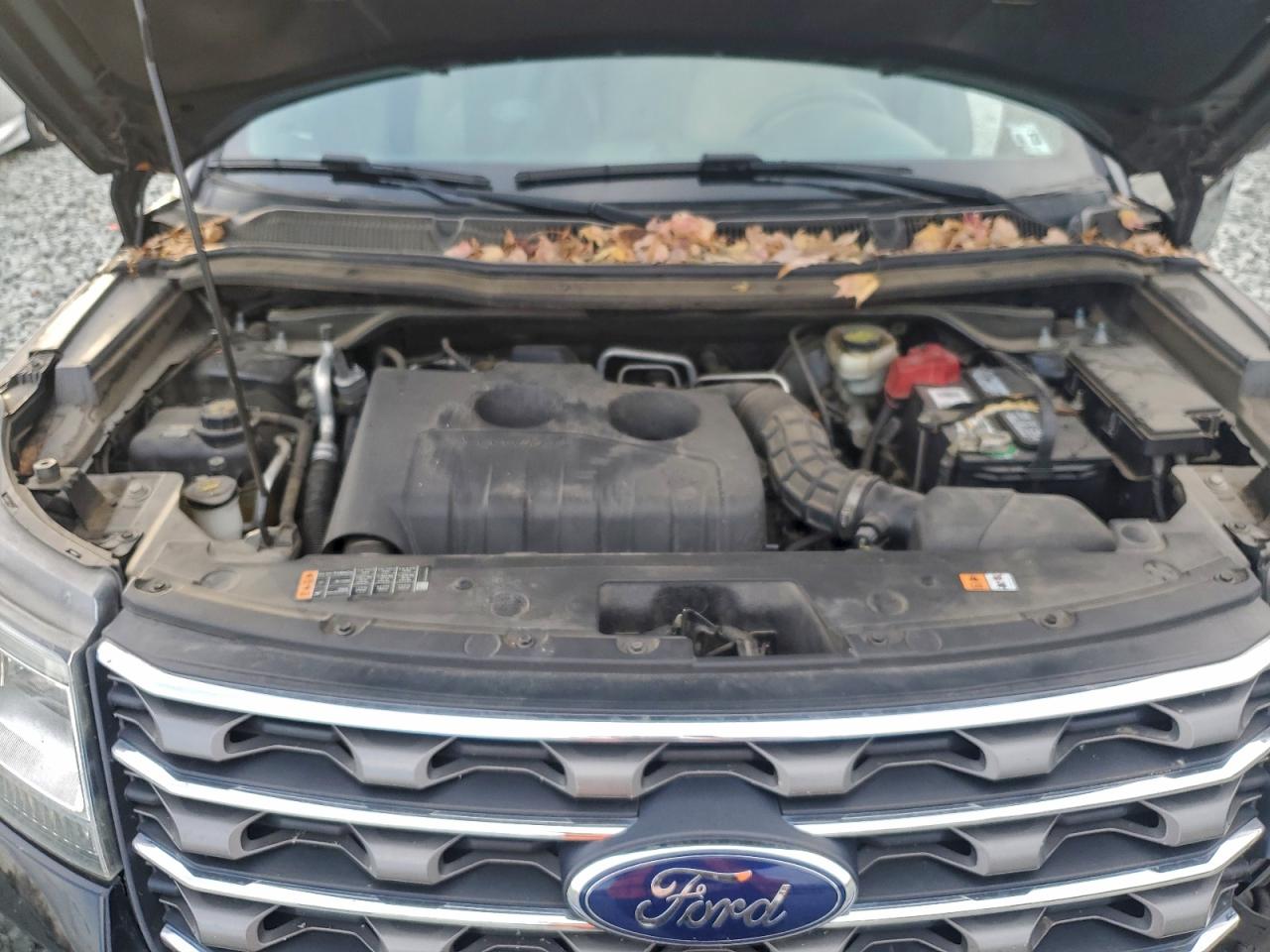 2017 FORD EXPLORER photo 12