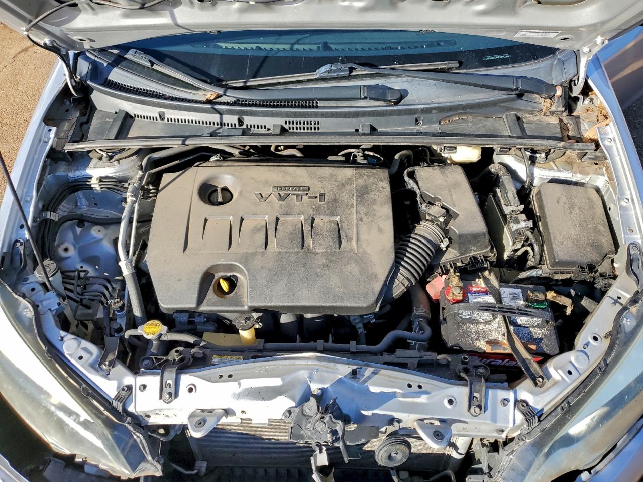 2015 TOYOTA COROLLA L photo 11