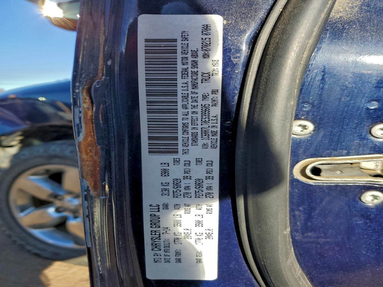 2014 RAM 1500 SLT photo 12