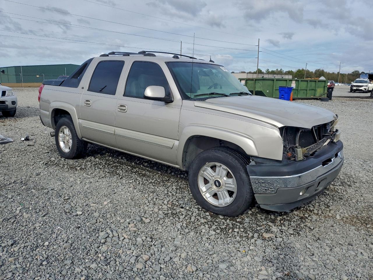 2005 CHEVROLET AVALANCHE C1500 photo 4