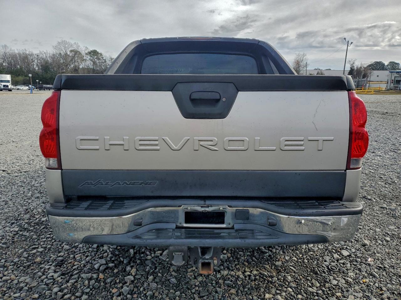 2005 CHEVROLET AVALANCHE C1500 photo 6