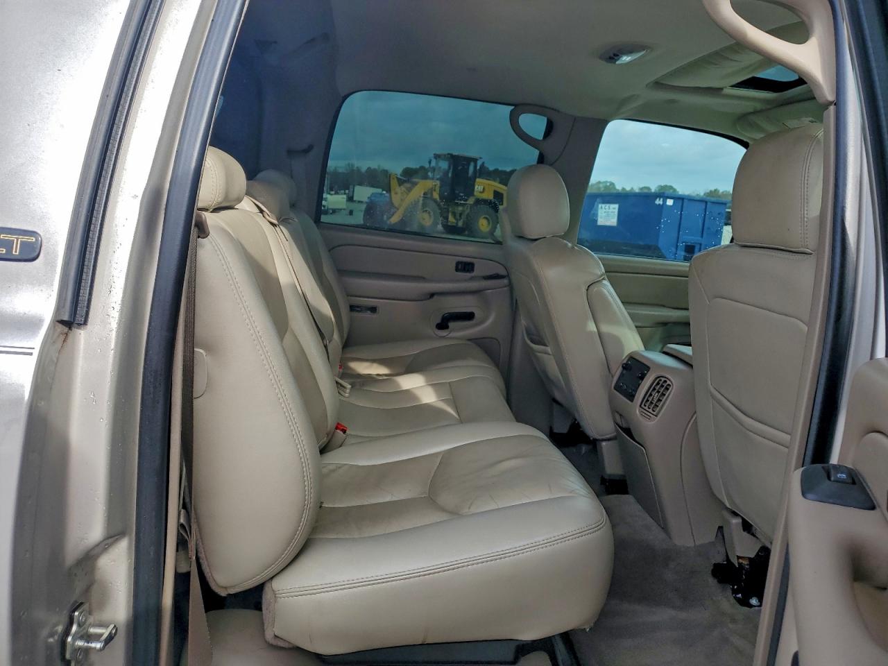 2005 CHEVROLET AVALANCHE C1500 photo 10