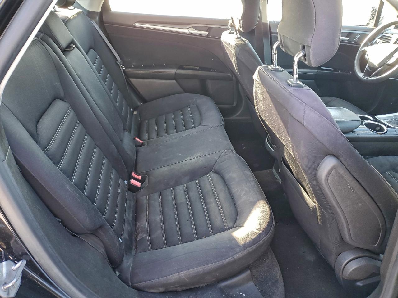 2014 FORD FUSION SE photo 10