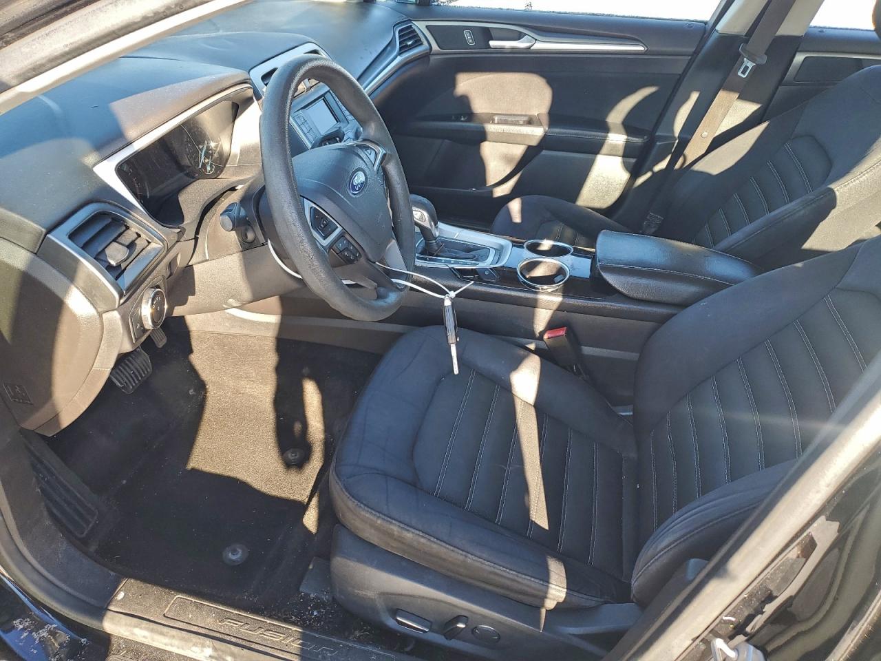 2014 FORD FUSION SE photo 7