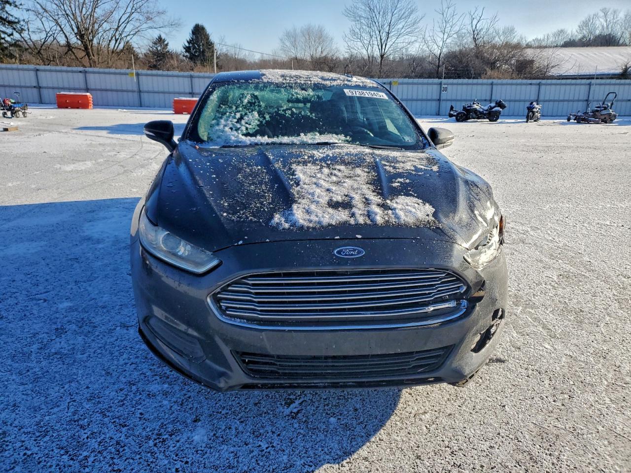 2014 FORD FUSION SE photo 5