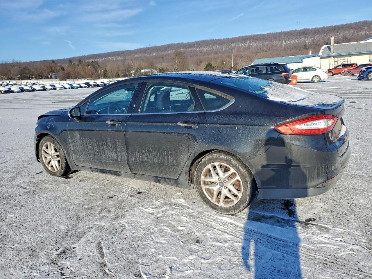 2014 FORD FUSION SE photo 2