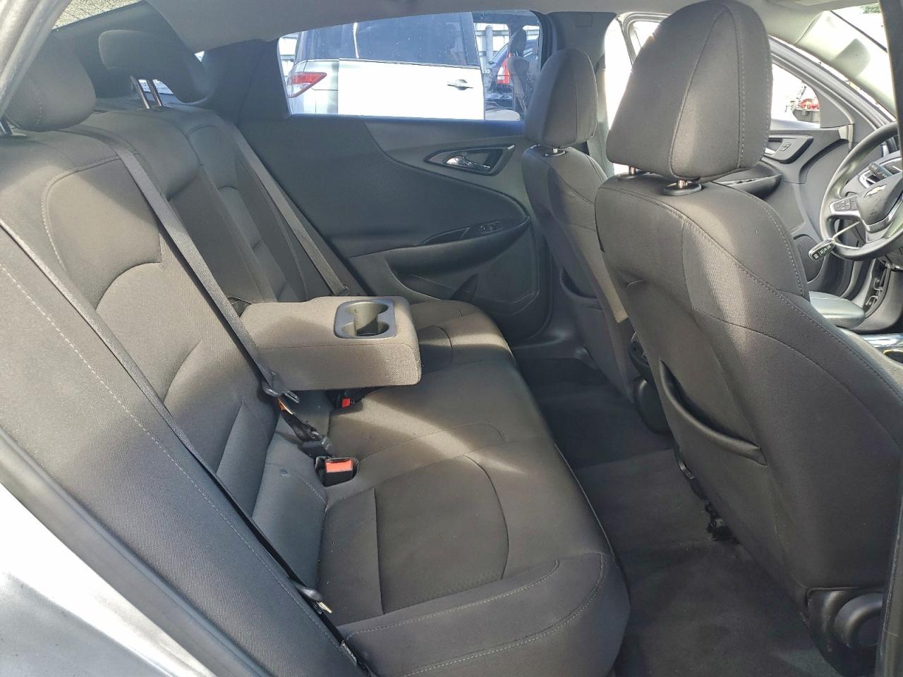 2018 CHEVROLET MALIBU LT photo 10