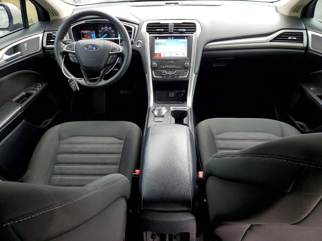2019 FORD FUSION SE photo 8
