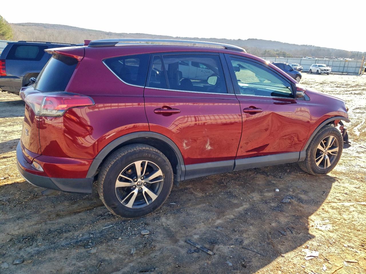 2018 TOYOTA RAV4 ADVENTURE photo 3