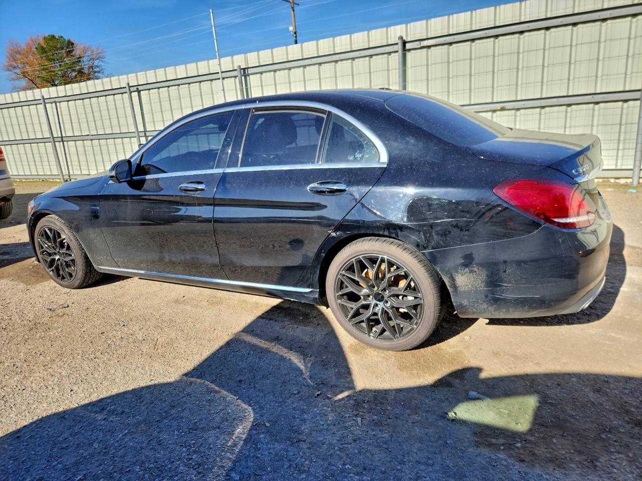 2019 MERCEDES-BENZ C 300 photo 2