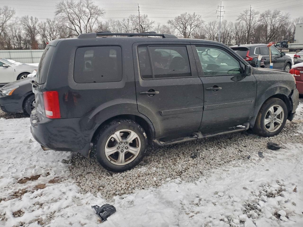 2013 HONDA PILOT EXLN photo 3