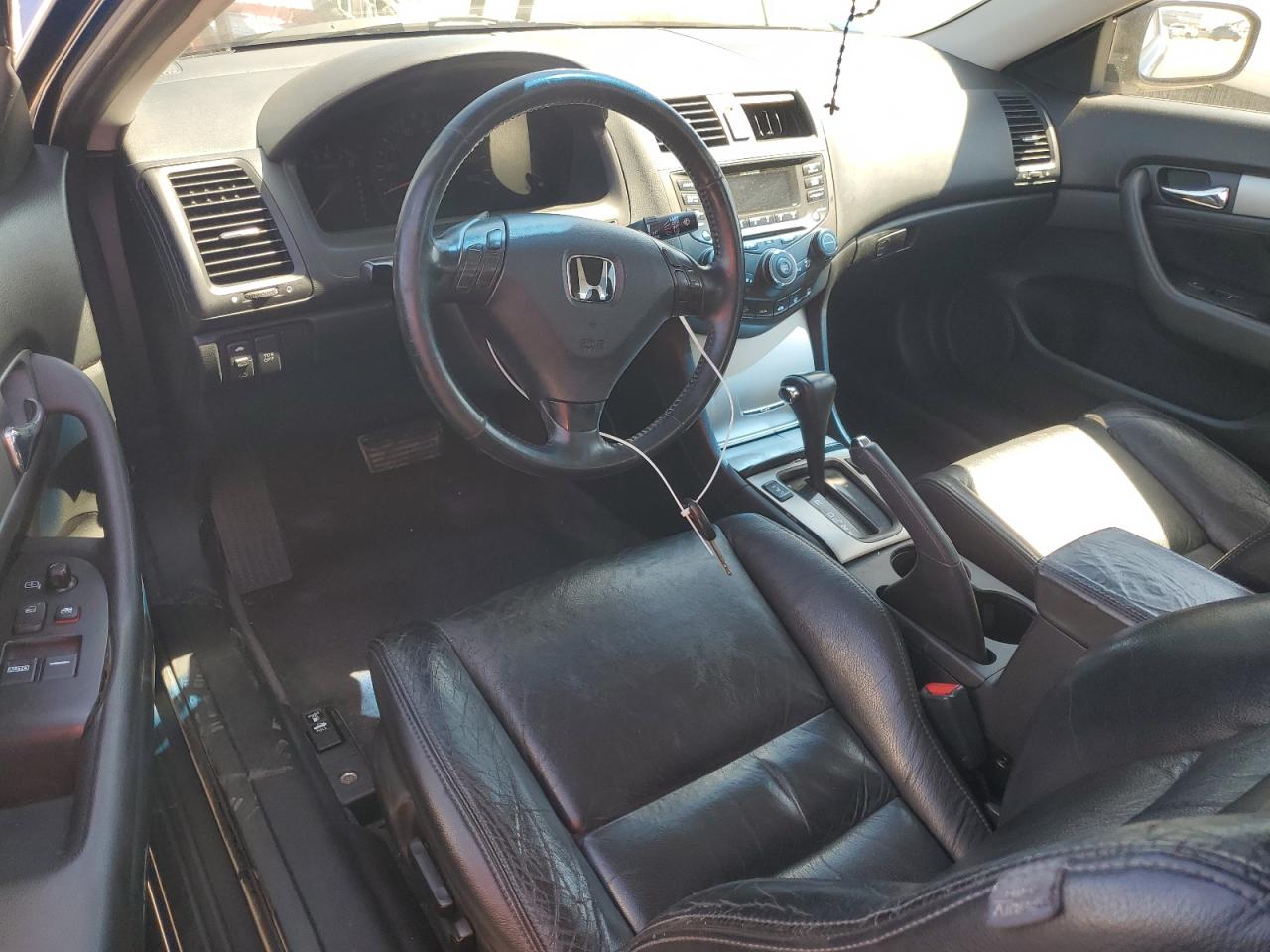 2004 HONDA ACCORD EX photo 8