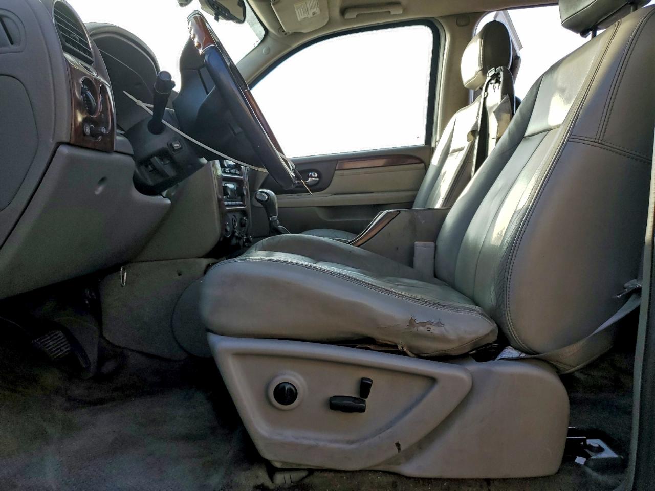 2005 GMC ENVOY DENALI XL photo 7