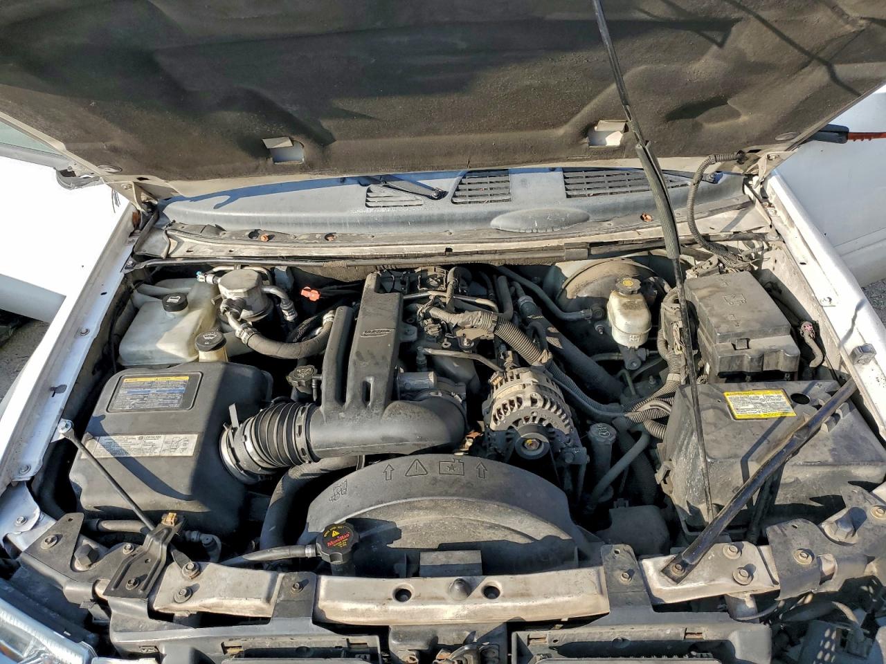2005 GMC ENVOY DENALI XL photo 12