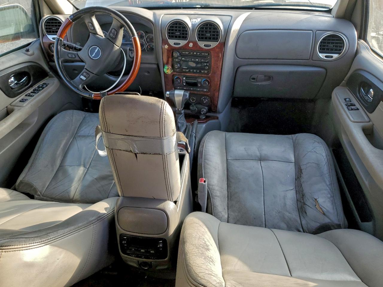 2005 GMC ENVOY DENALI XL photo 8