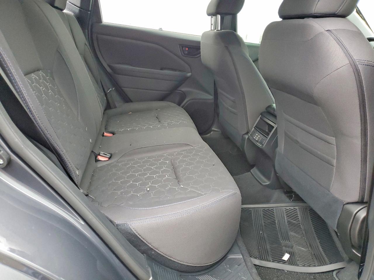 2025 SUBARU FORESTER photo 10