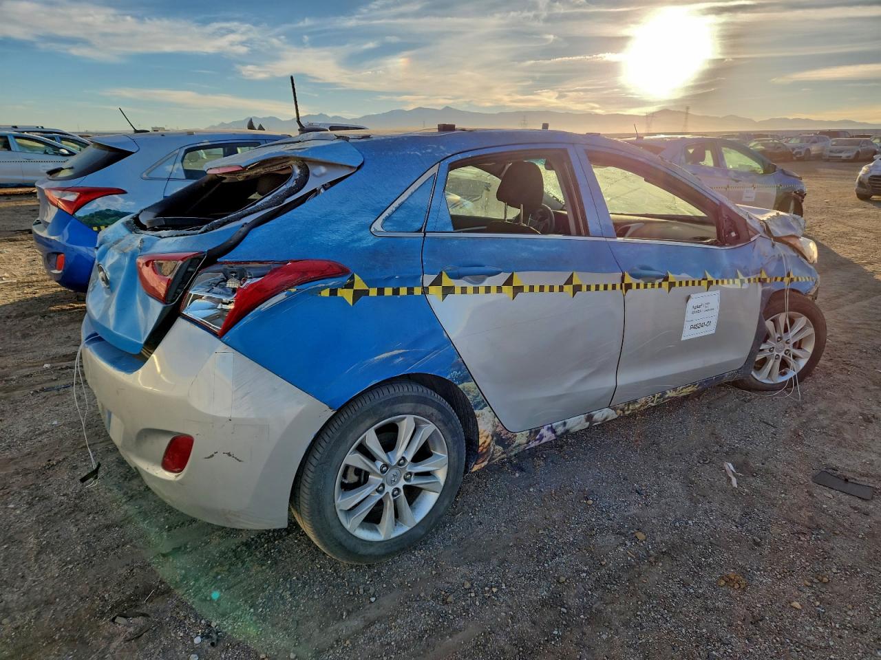 2016 HYUNDAI ELANTRA GT photo 3