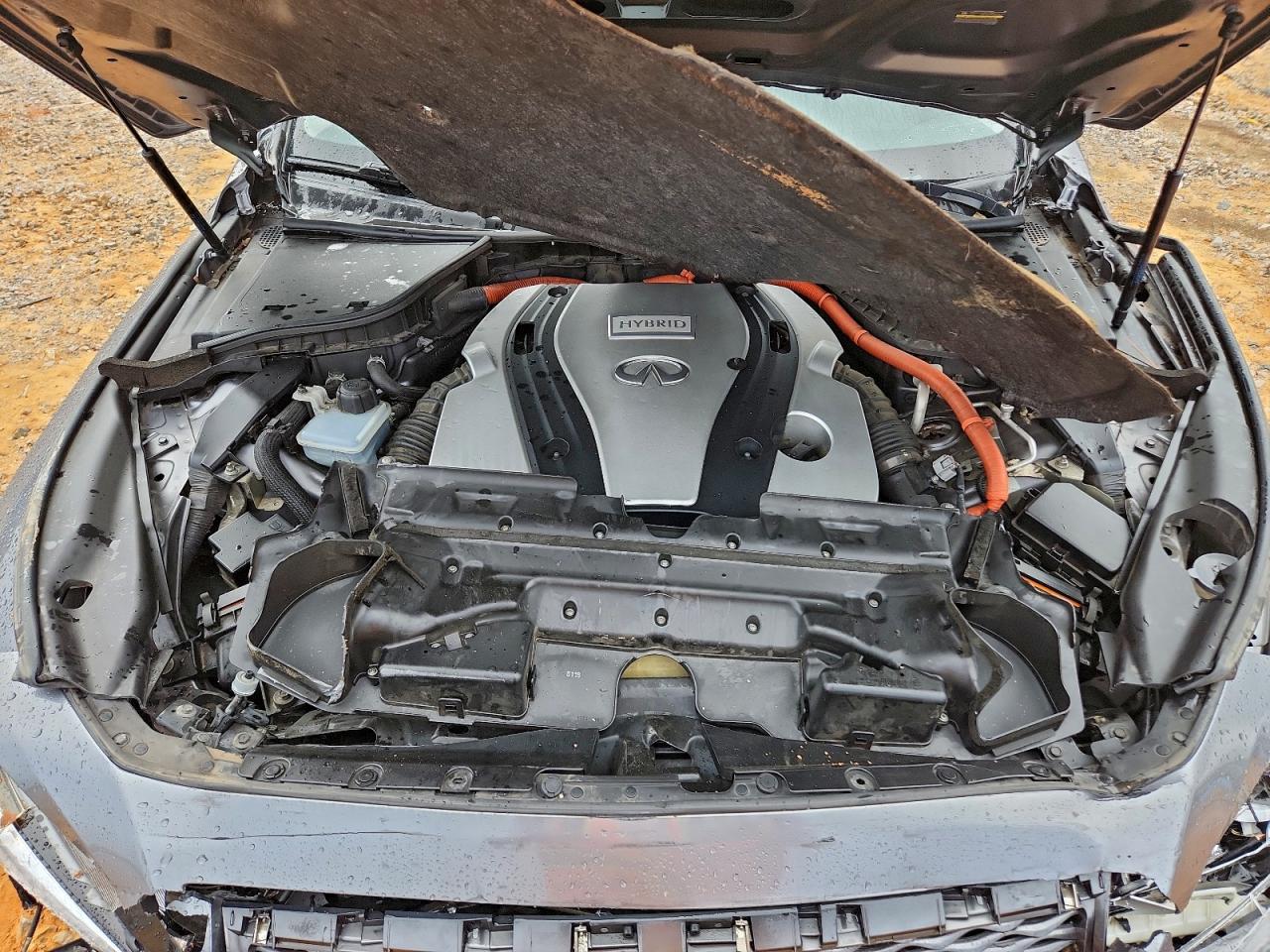 2015 INFINITI Q50 HYBRID PREMIUM photo 41