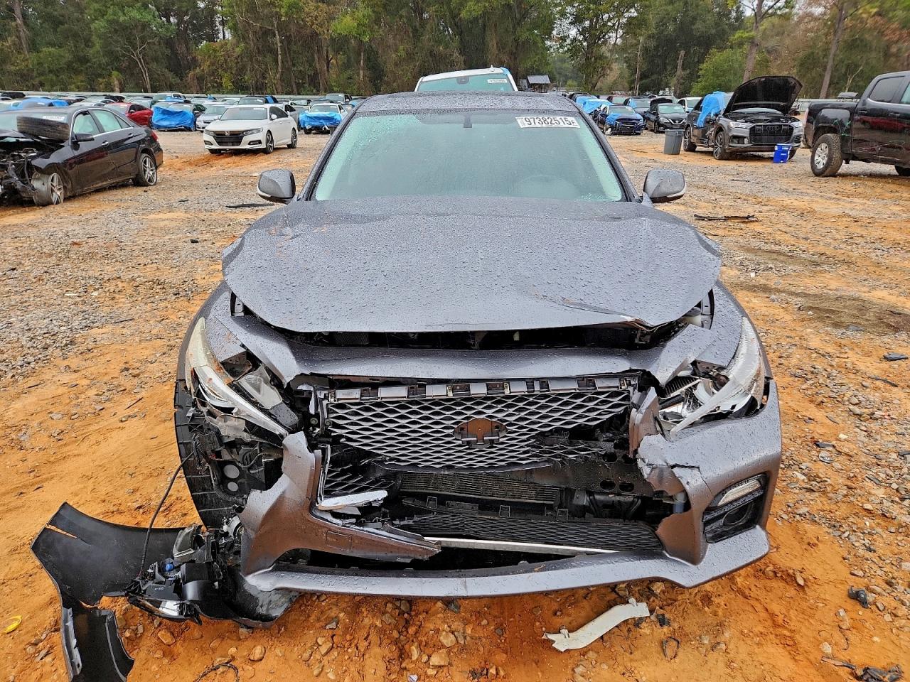 2015 INFINITI Q50 HYBRID PREMIUM photo 17