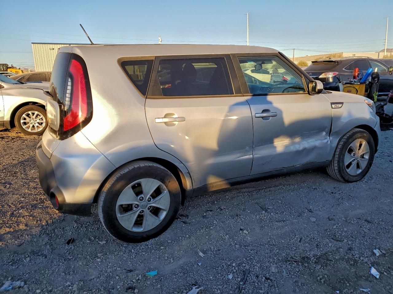 2016 KIA SOUL photo 3