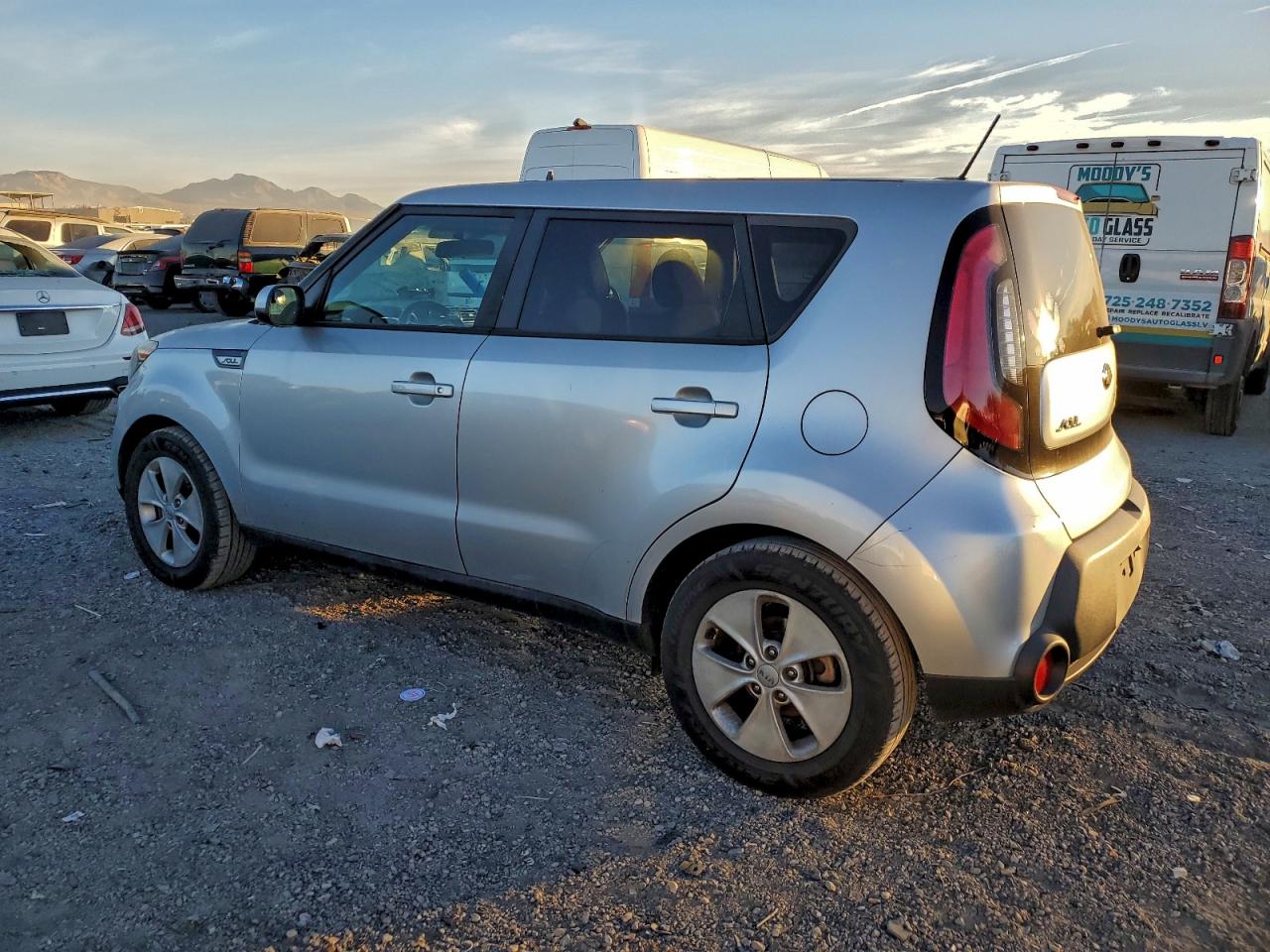 2016 KIA SOUL photo 2