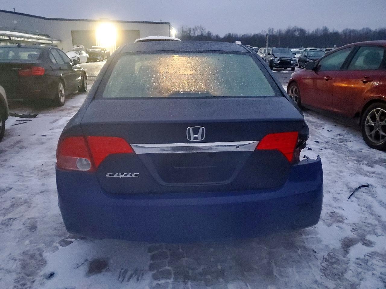 2010 HONDA CIVIC LX photo 11